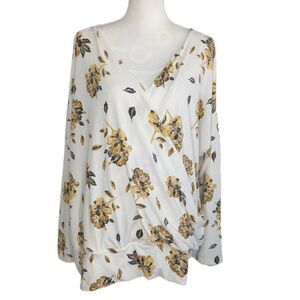 Maurices Blouse womens 2 White Yellow career causual brunch date workwear